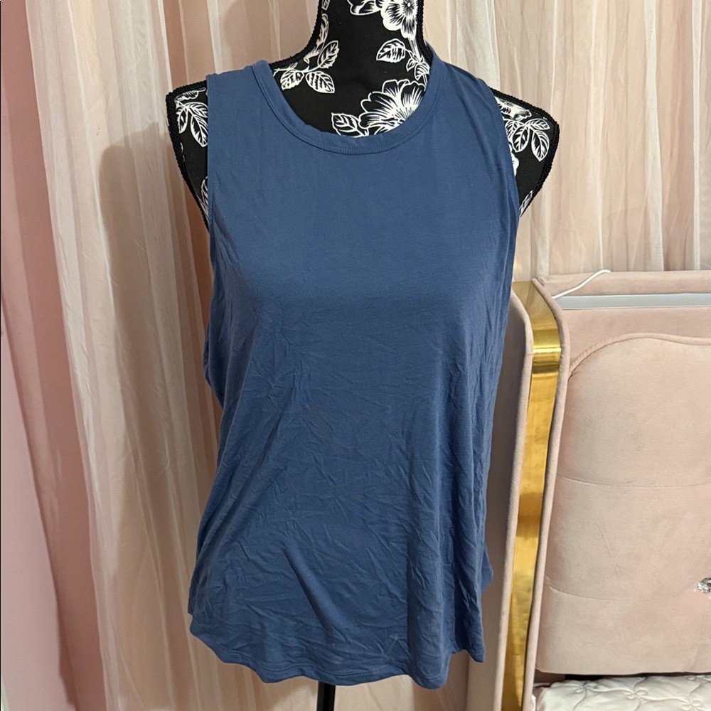 Old Navy Women's Navy Tank Top